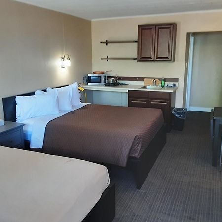Berry'S Motel トゥルーロ エクステリア 写真