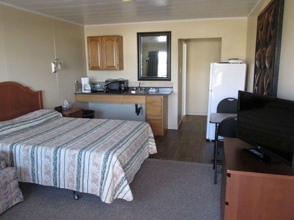 Berry'S Motel トゥルーロ エクステリア 写真